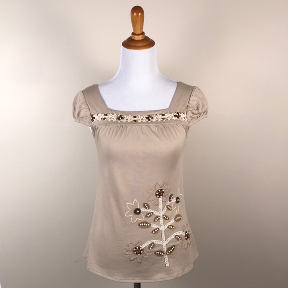 Sweetees Tops - NWT Sweetees Cap Sleeve Beaded Top